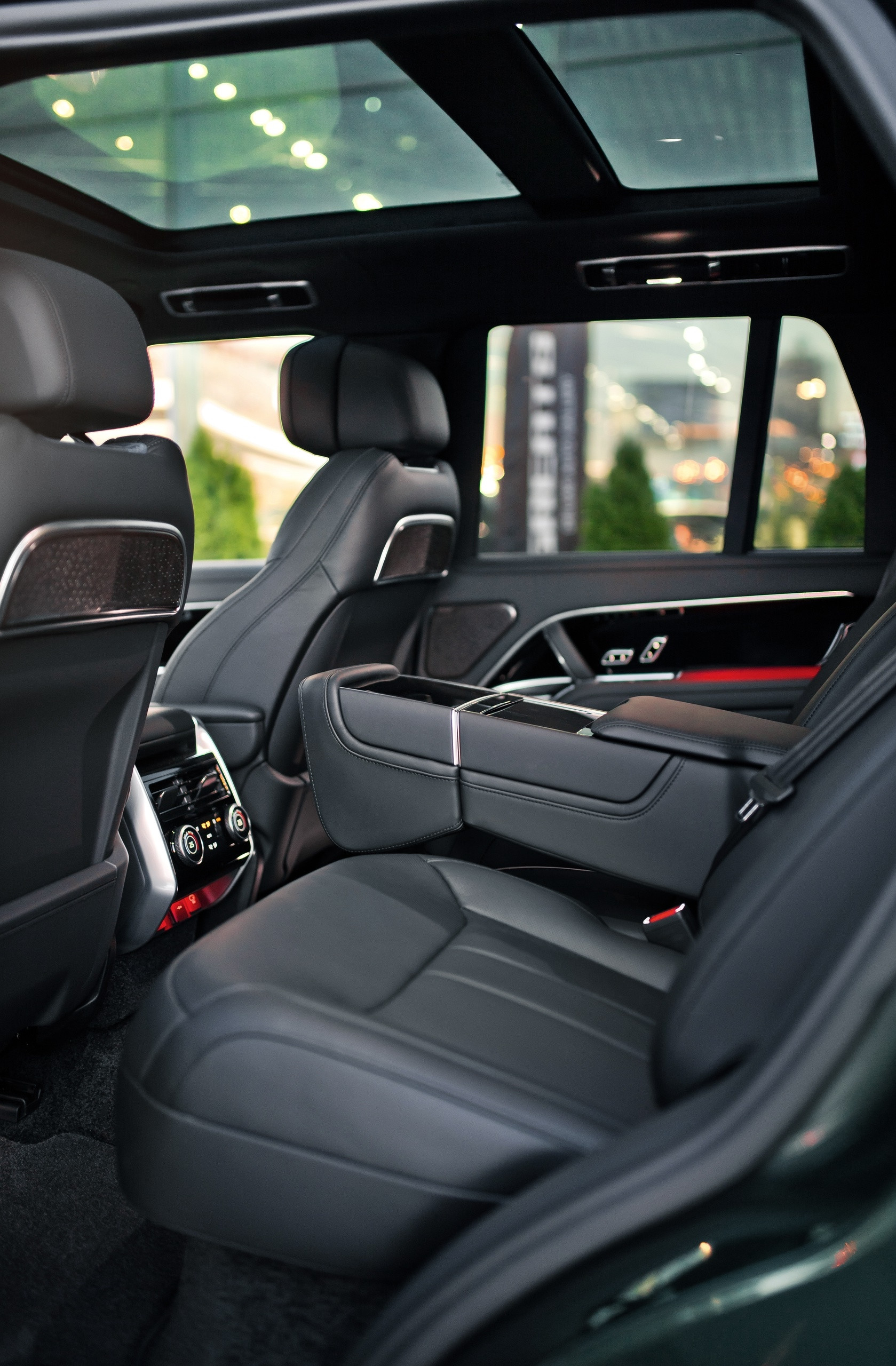 RangeRover揽胜揽胜RangeRover路虎揽胜揽胜不只是帅，开起来