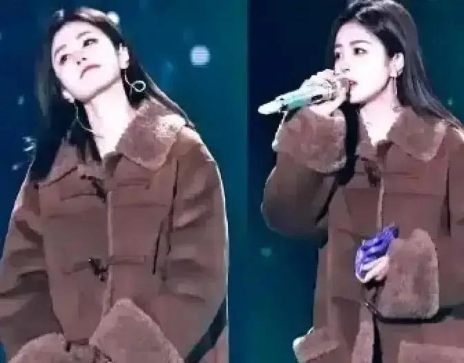 服务器崩了，6万人抢空MaxMara大衣凌晨三点，官网直接卡死。有人守着手