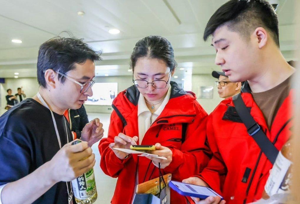 很喜欢登机前的十分钟治愈旅途只需要登机前十分钟，不必繁琐冲泡也能畅享茶香。茶的
