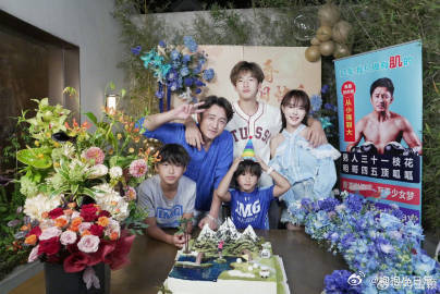 以为冉莹颖邹市明上的是再见爱人姐姐当家长久在婚姻中缺少陪伴与依靠，内心积攒无数
