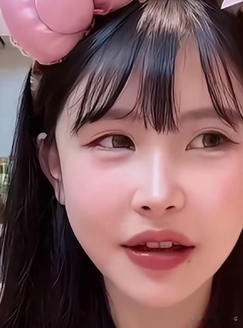 猫妹妹吐槽自己大号被辛巴收回，接受不了别人以她的名义用她大号卖货！猫妹妹：以
