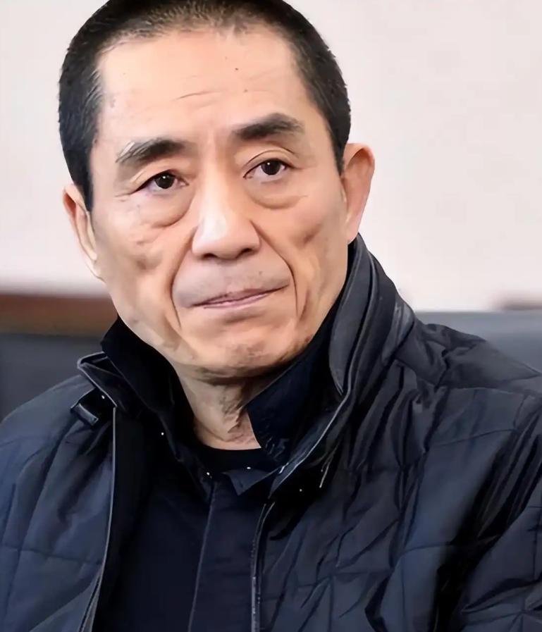 76岁张艺谋，悲痛发文！2026年8月10日，一则消息让不少观众突然沉默了