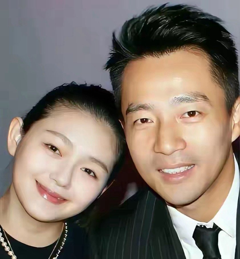 大s当年为什么突然要和汪小菲离婚，我当时看了一个解释，我觉得说得很恰当。据说是大