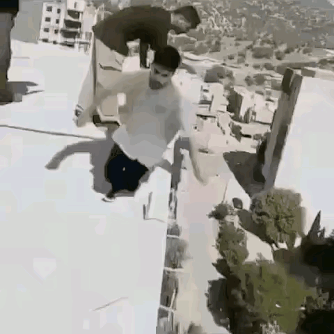 高手在民间，失手在阴间。[捂脸哭][捂脸哭]