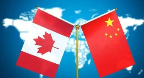 被美国打醒了！加拿大要求改善对华经贸关系！7月25日，根据外媒报道，加拿大地方政
