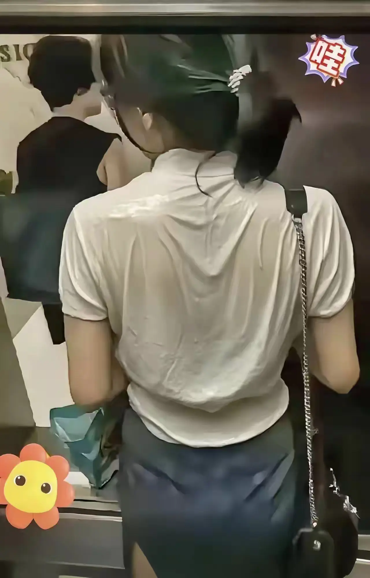 这后背“地图”，谁懂啊？！