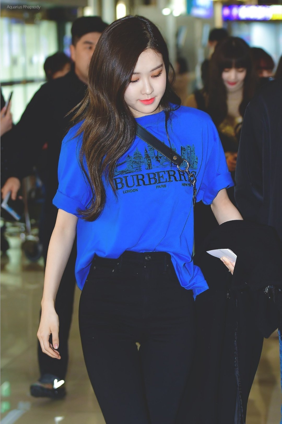 #ROSÉ##朴彩英#｜180327｜金浦机场出境高清饭拍12PPart1​