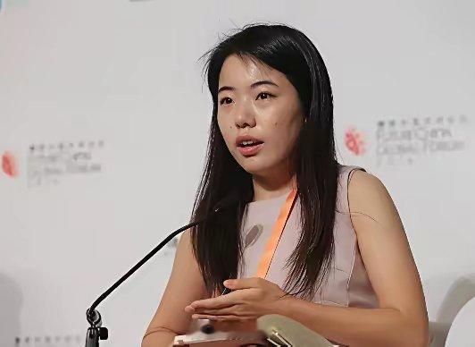 蒋方舟这样的人为啥“招人恨”？🔹本科，高考561分，语文117分，清华破格降6