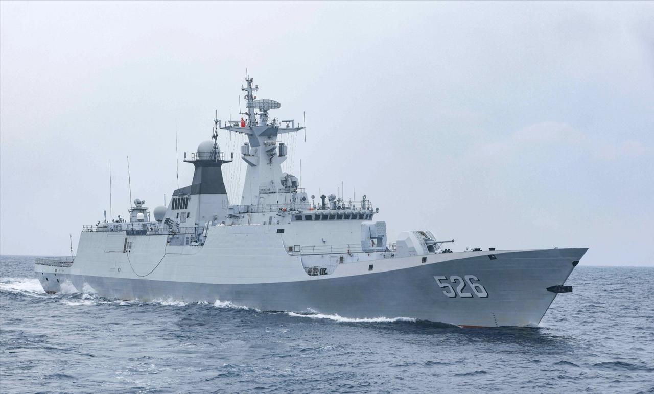 完成改造的054型526“温州”舰，100主炮和630近防炮都还是原来的，肉眼可