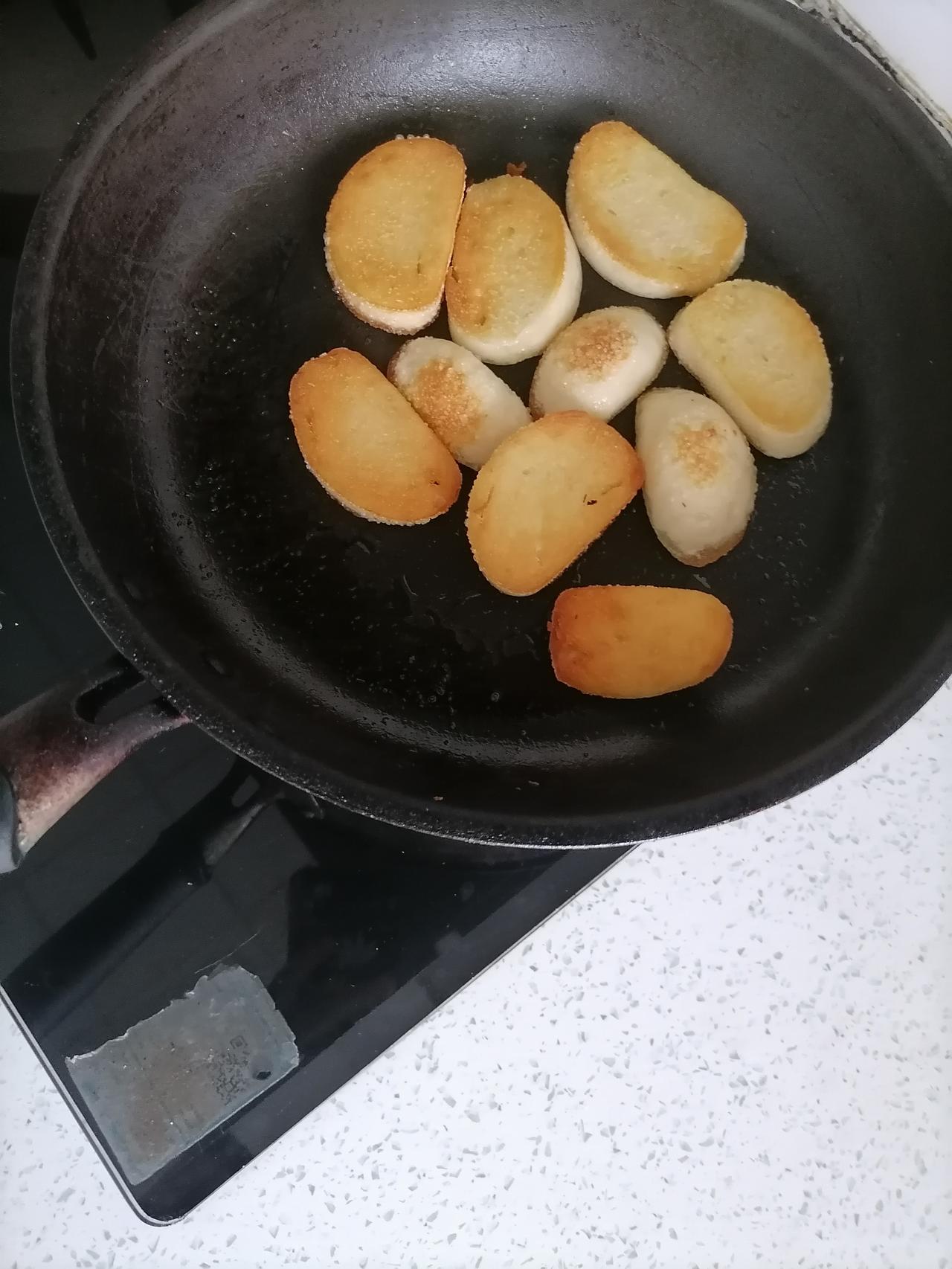“天太热啦，没胃口吃米饭，晚上煮稀饭咋样？”下午午睡后，我还躺在床上刷手机呢，