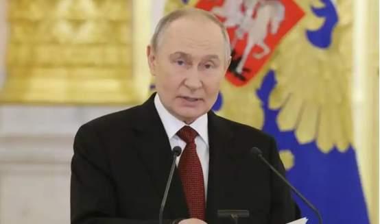 俄罗斯导弹天天炸，为啥就是拿不下乌克兰？真相太现实很多人都纳闷：俄罗斯先进