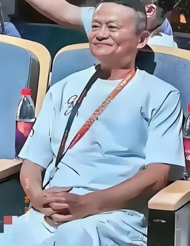 沉默已久的马云再度发声，一句“你敢占我小便宜，我就能占你大便宜”，直接点破未来商