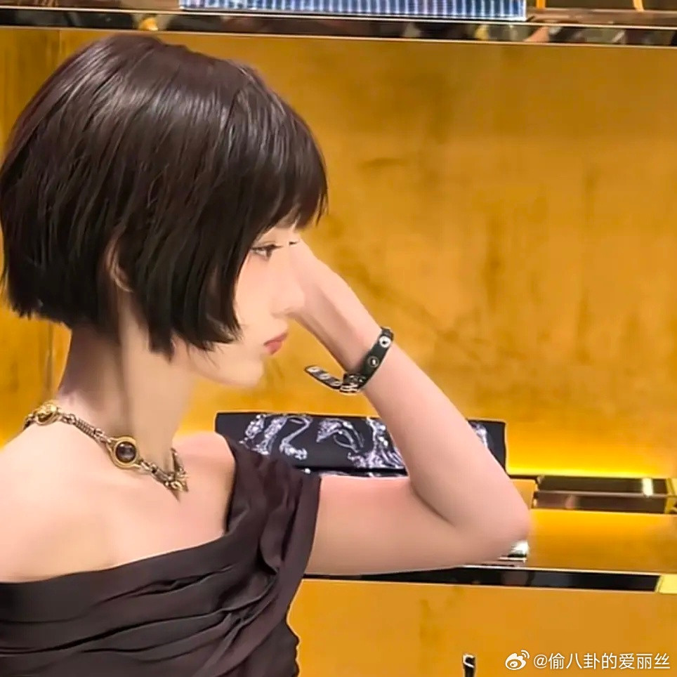 自信满满写上陈都灵