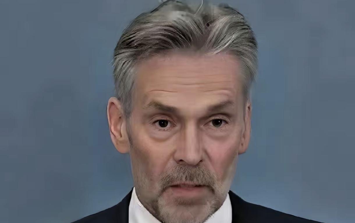 跨年“闹剧”：荷兰制裁安世，是蠢是坏？岁末跨年，别人都在喜气洋洋迎新年，荷兰