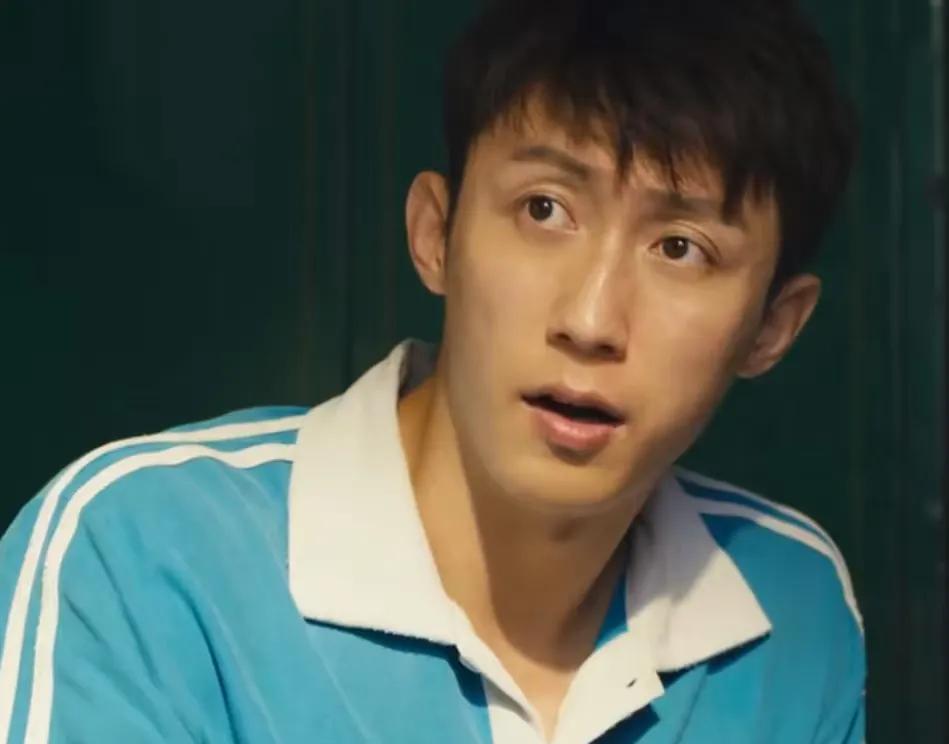 《岁月有情时》五位主演年龄，黄景瑜1992年出生今年34岁，王天辰1993年出生