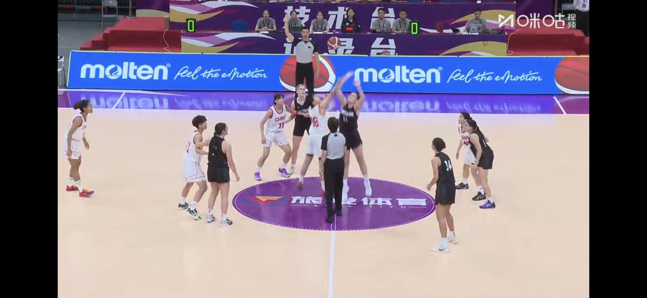 我怎么也没想到，中国U18女篮狂虐新西兰U18女篮啊！😂因为我们U16女篮