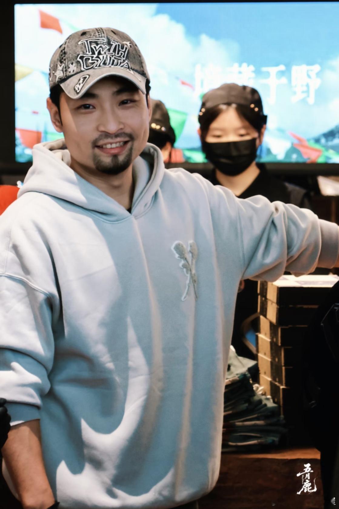 王勉撞脸宋木子小北说王勉成宋木子了谁看了不说一句一模一样！王勉被说像宋木子还不反