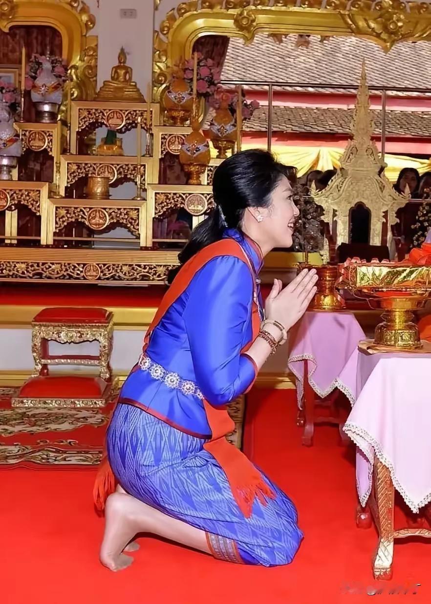 有谁还能认识这个美女，认识她也证明你的年龄也不小了，曾经的女皇，现在流落它乡，悲