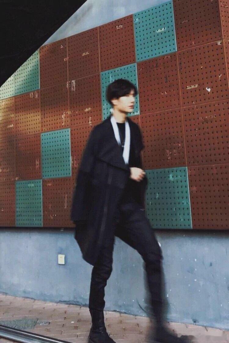 早期王一博就是如此权威​​​