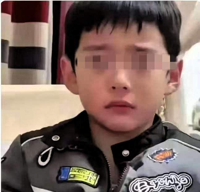 广东一个6岁男孩患上渐冻症，医生说:"他活不过16岁!"谁知，痛哭过后，母亲不愿