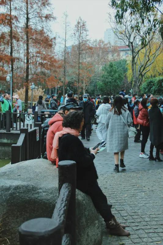 大龄剩女的可怕之处是什么?别被“大龄剩女”这个词给唬住了，所谓“可怕”，不过是