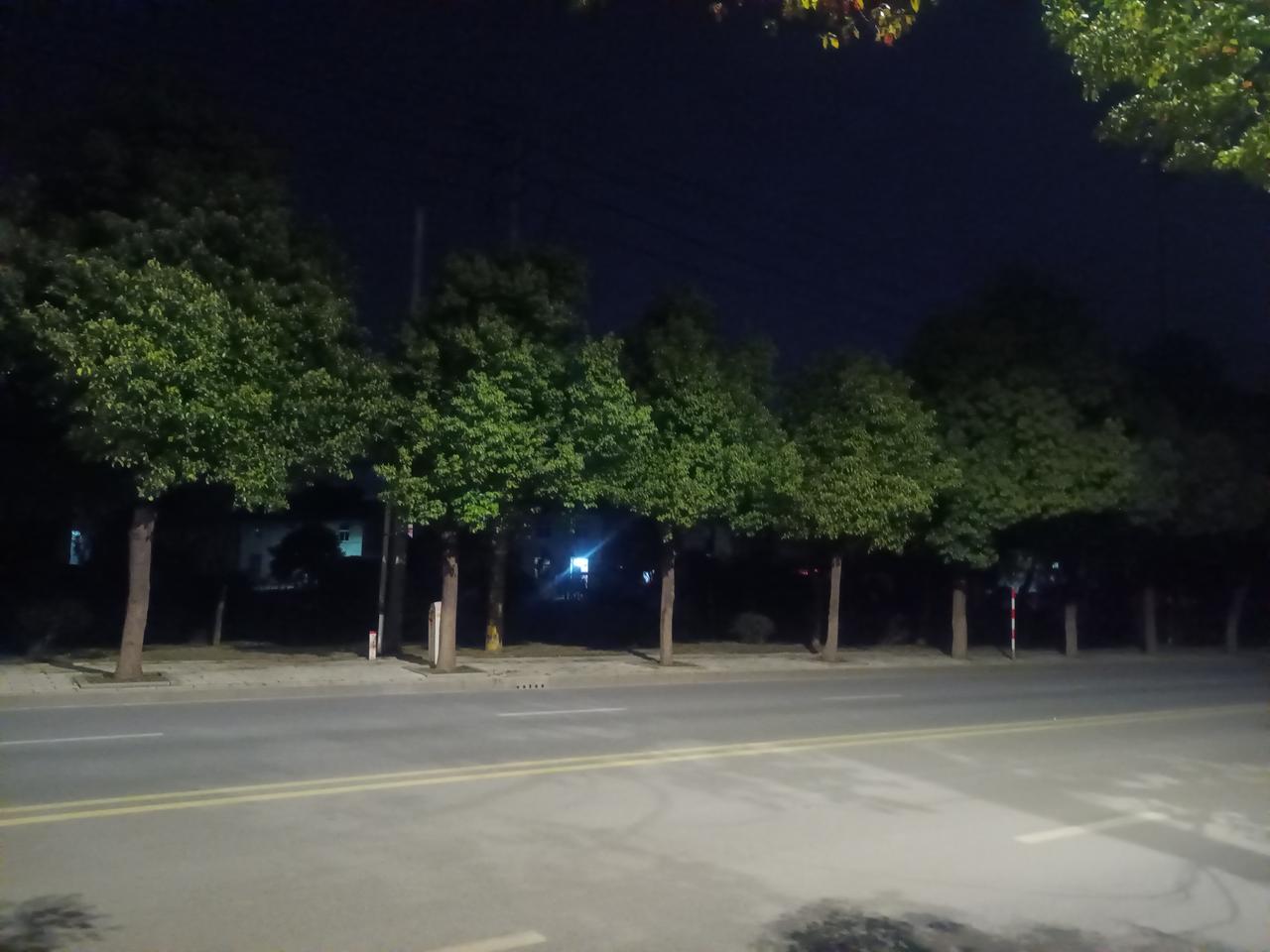 血液粘稠度偏高，容易引发头晕乏力、困倦嗜睡，长期还可能增加心脑血管疾病风险。想要