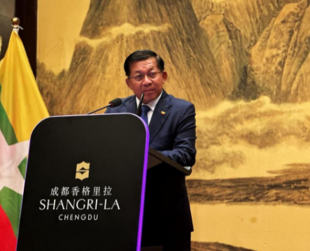 9.3阅兵结束后，敏昂莱最后一个离开，提出5个请求，释放不寻常信号 阅兵结束