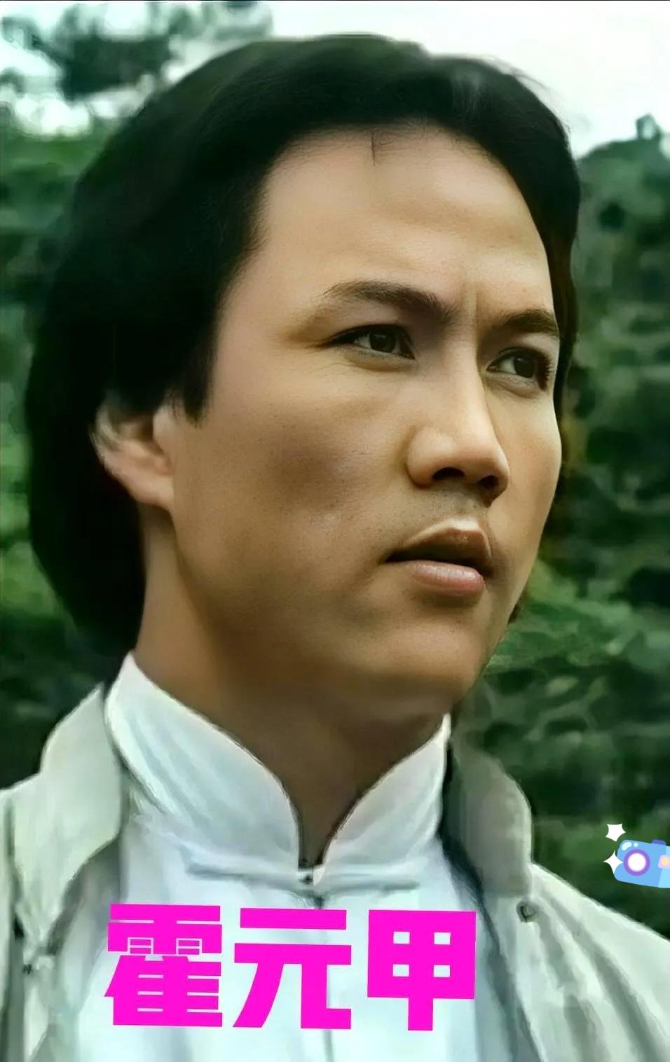 77岁霍元甲，拒见梁小龙梁小龙直播里叹气，说两年前飞洛杉矶，带了两瓶茅台，