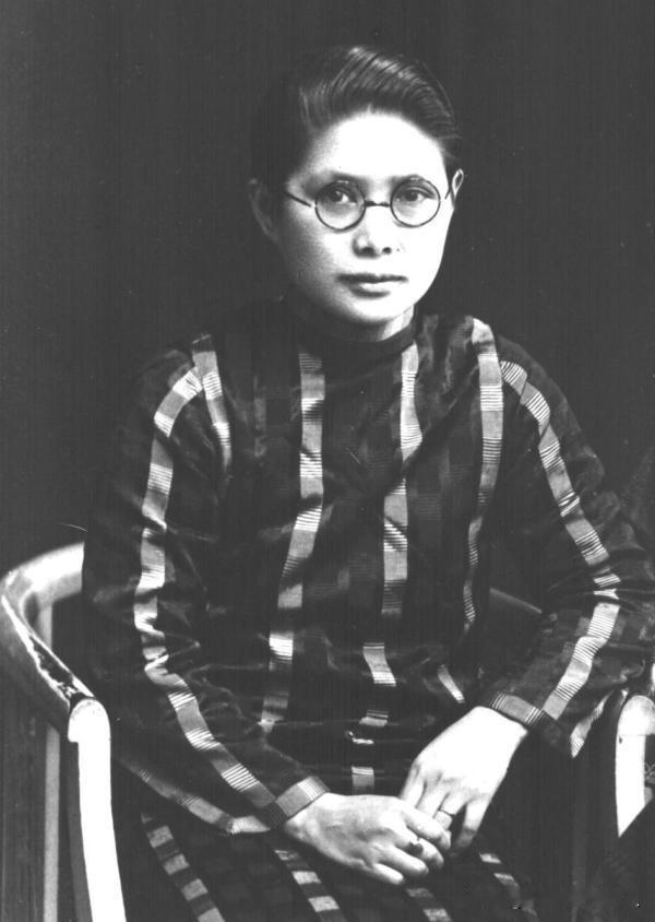孙中山与原配卢慕贞所生的次女孙婉（1896年11月12日-1979年6月3日）