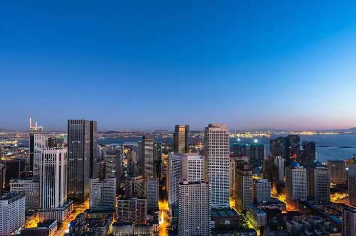 波士顿女教师中国行后发帖引爆全网，美网友陷集体尴尬其实谁能想到，一句“不来一次