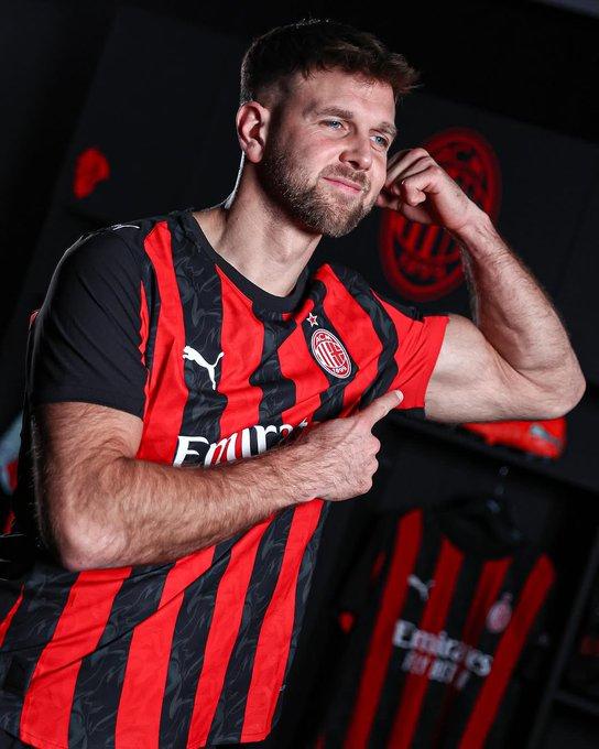 【奇迹？真硬汉】据迪・斯特凡诺在天空体育在米兰内洛现场报道，一则近乎出人意料的