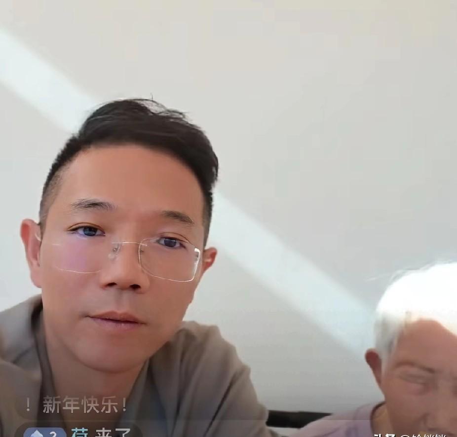 他母亲被活活吓死了！过年团圆，李帅却把八十岁老妈拖进鬼门关，这代价你敢想？村