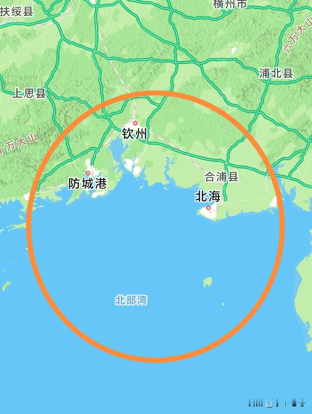 广西有一片海，北部湾这片海不应该只是钦、北、防的，向海图强应该是十四个地级市共同