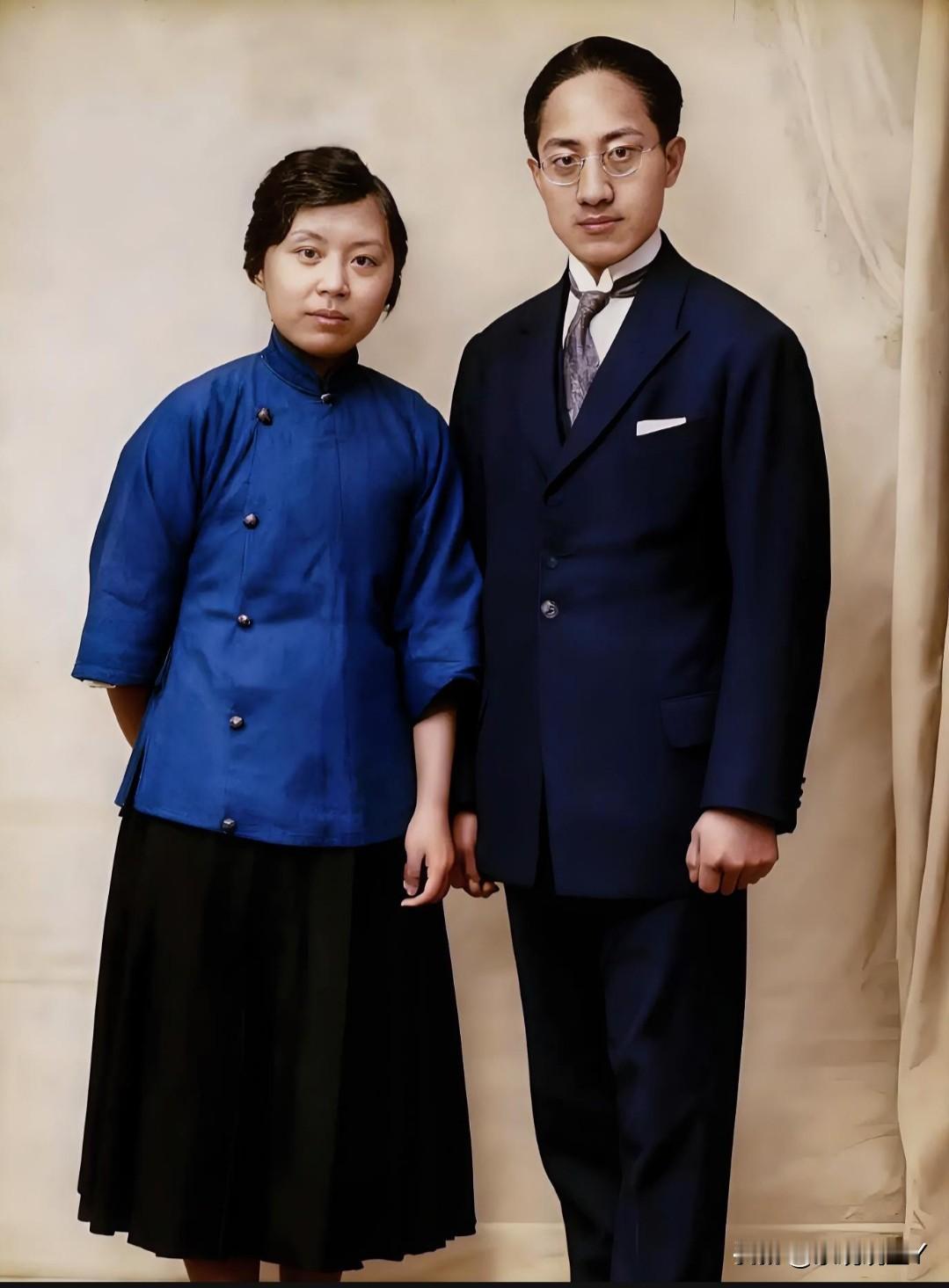 这便是徐志摩和他的原配妻子张幼仪年轻时的真实模样，这而非演戏，也并非影视剧里的演