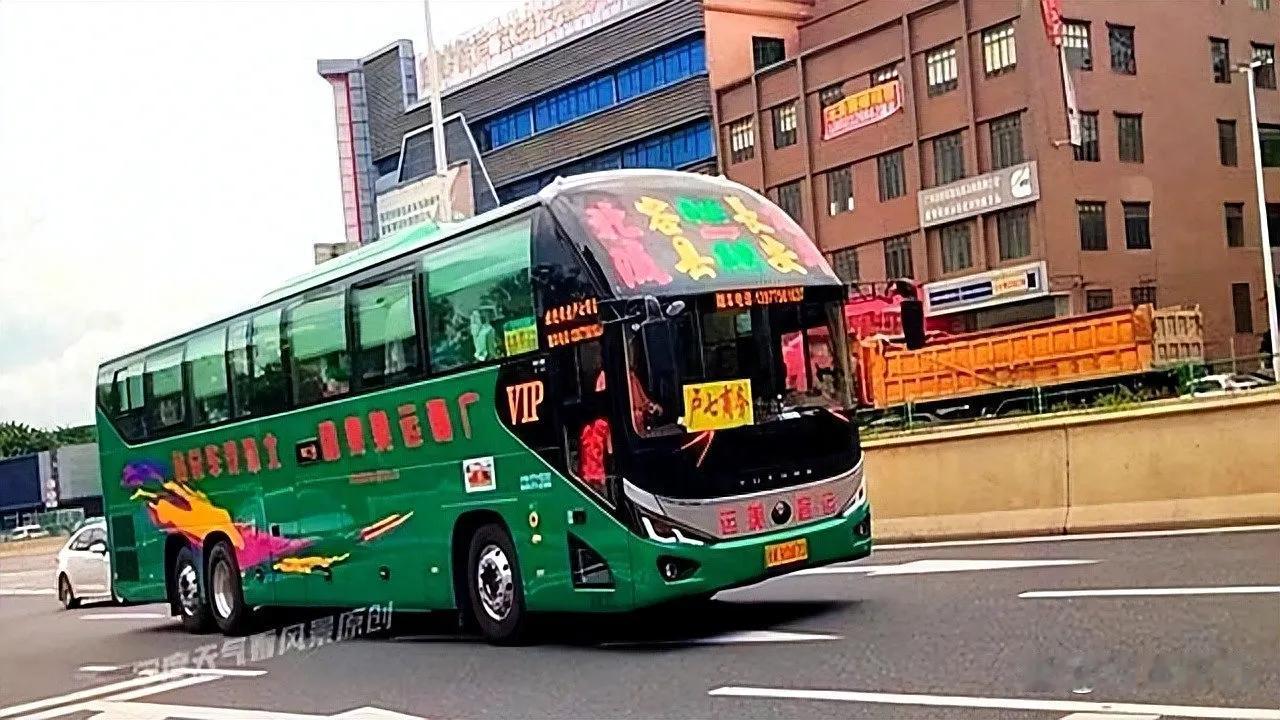 不是说广东到广西的高铁票价很便宜吗？可为什么我隔壁那些广西老表，这些跑长途大巴