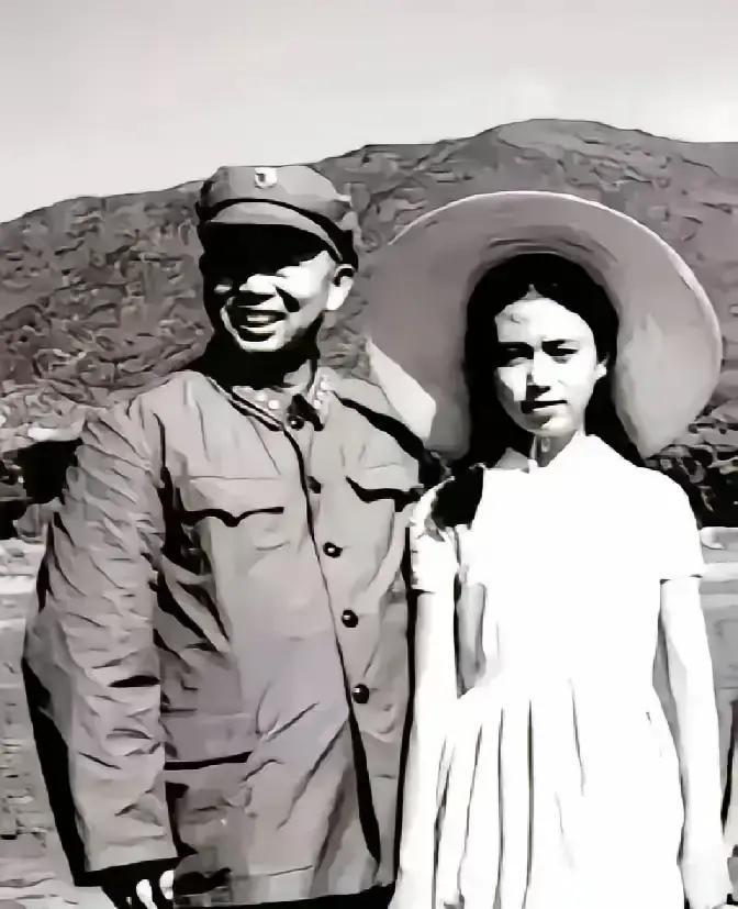 1942年，在苏联伏龙芝军事学院学习的刘亚楼，从国内传来的战友消息里得知，留在