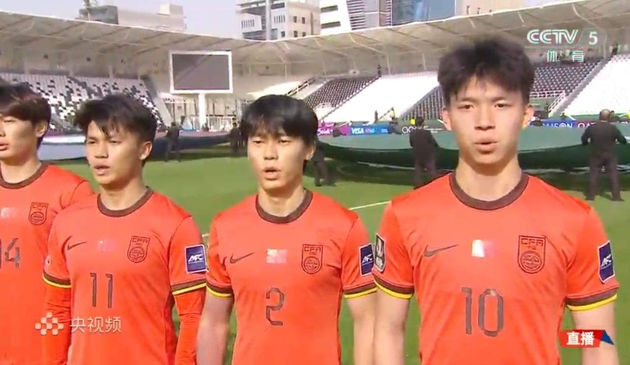 大家有没有发现一个奇怪的问题？中国队比赛打的不好看，还能让其它球队也打的不好看，