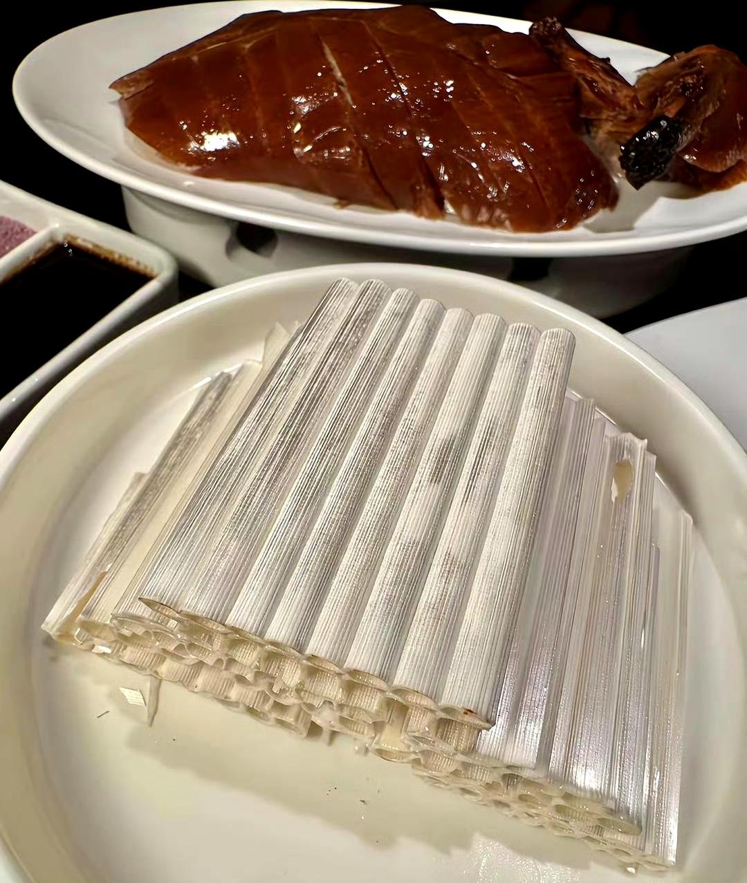 北京的烤鸭已经进化到这种程度了吗？​​​