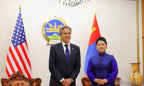 蒙古国亲华派总理赞丹沙塔尔已于2025年10月17日被解除职务。蒙古国可是个稀土