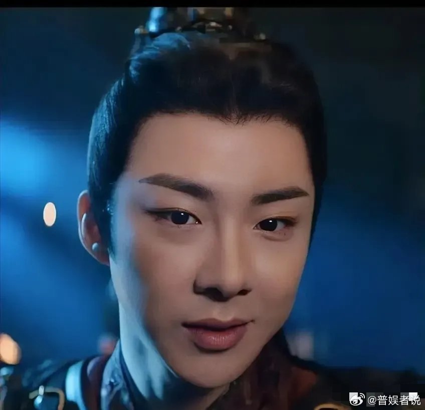我觉得刘宇宁是实惨啊！每次他的新剧一播，他都要被拉出来，嘲讽一下他的古装！他和宋