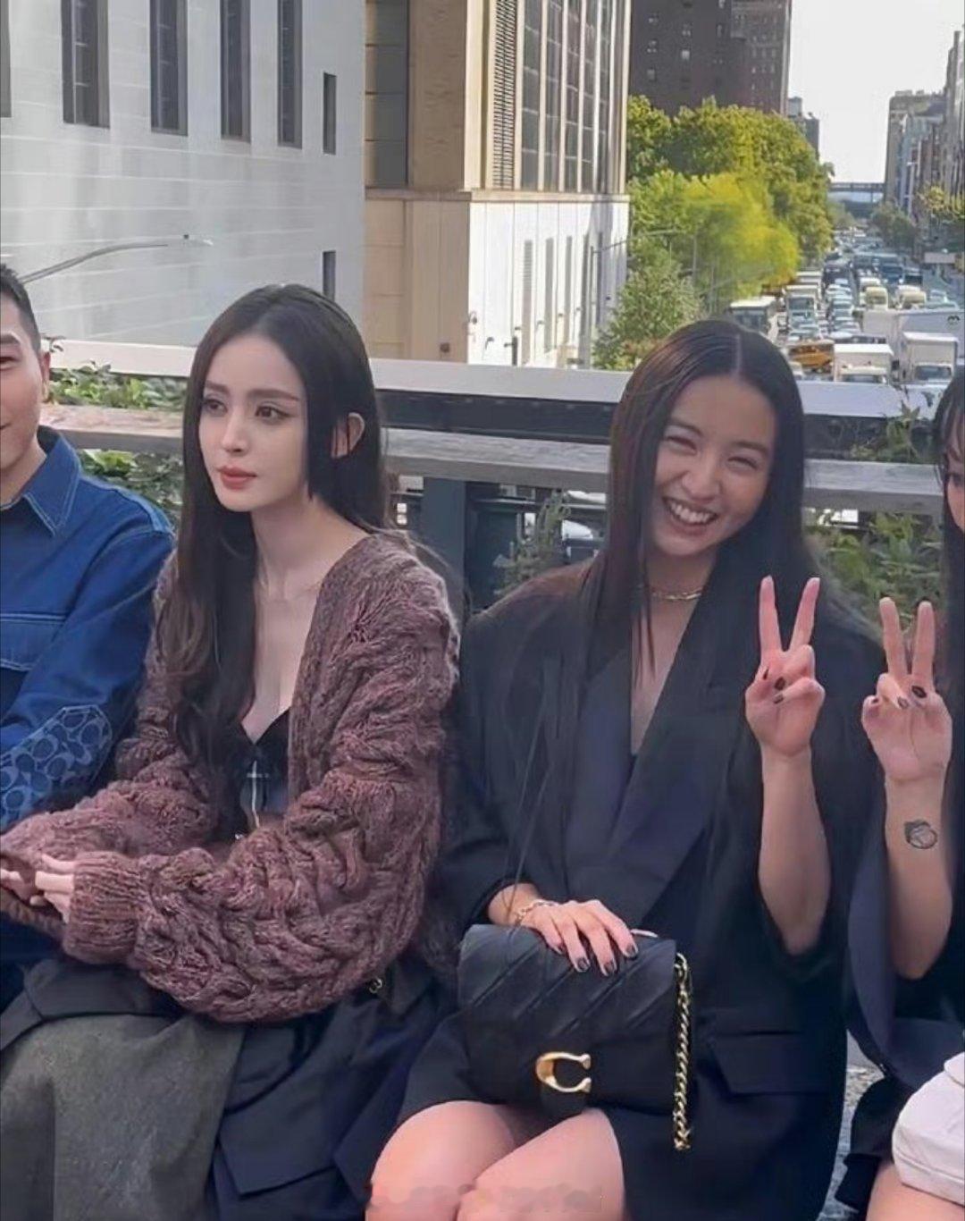 脸的大小在绝对美貌面前不值一提​​​