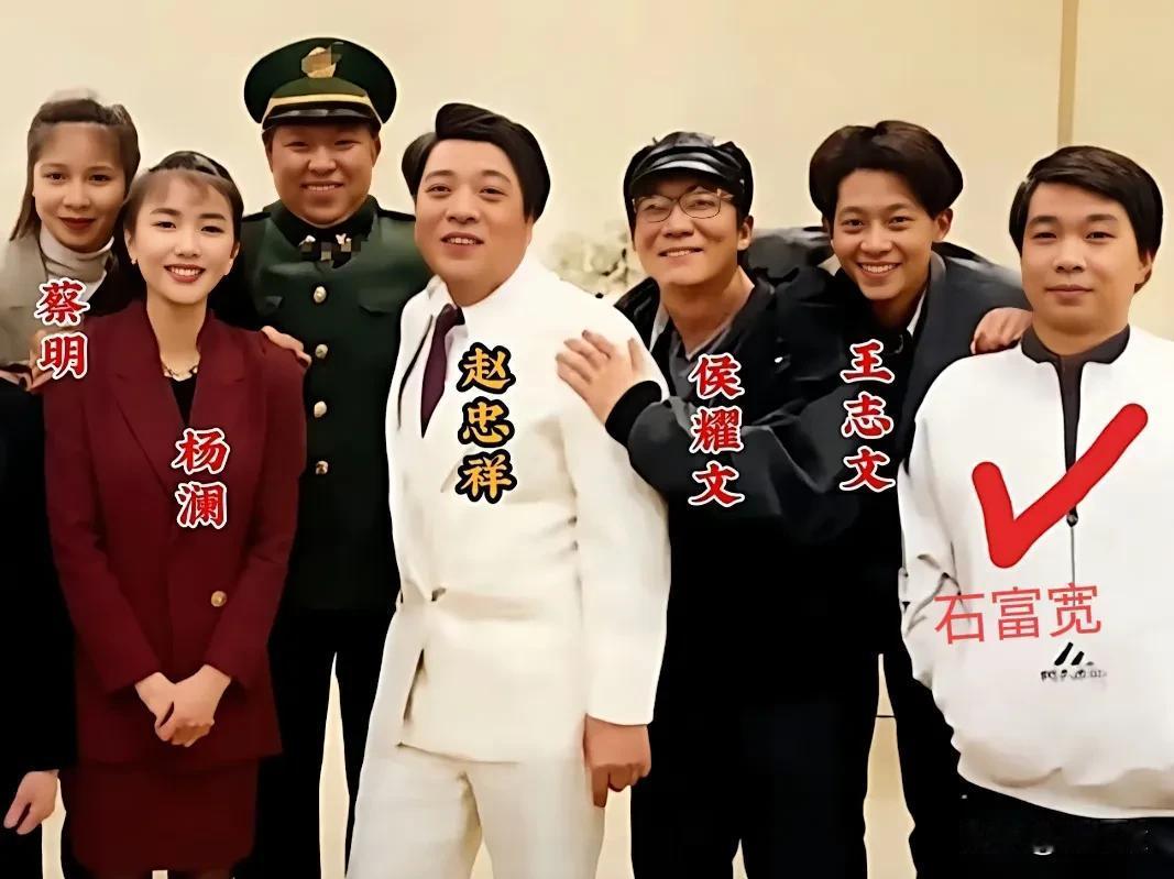 看到这照片，是不是回忆立马上头[？？？]