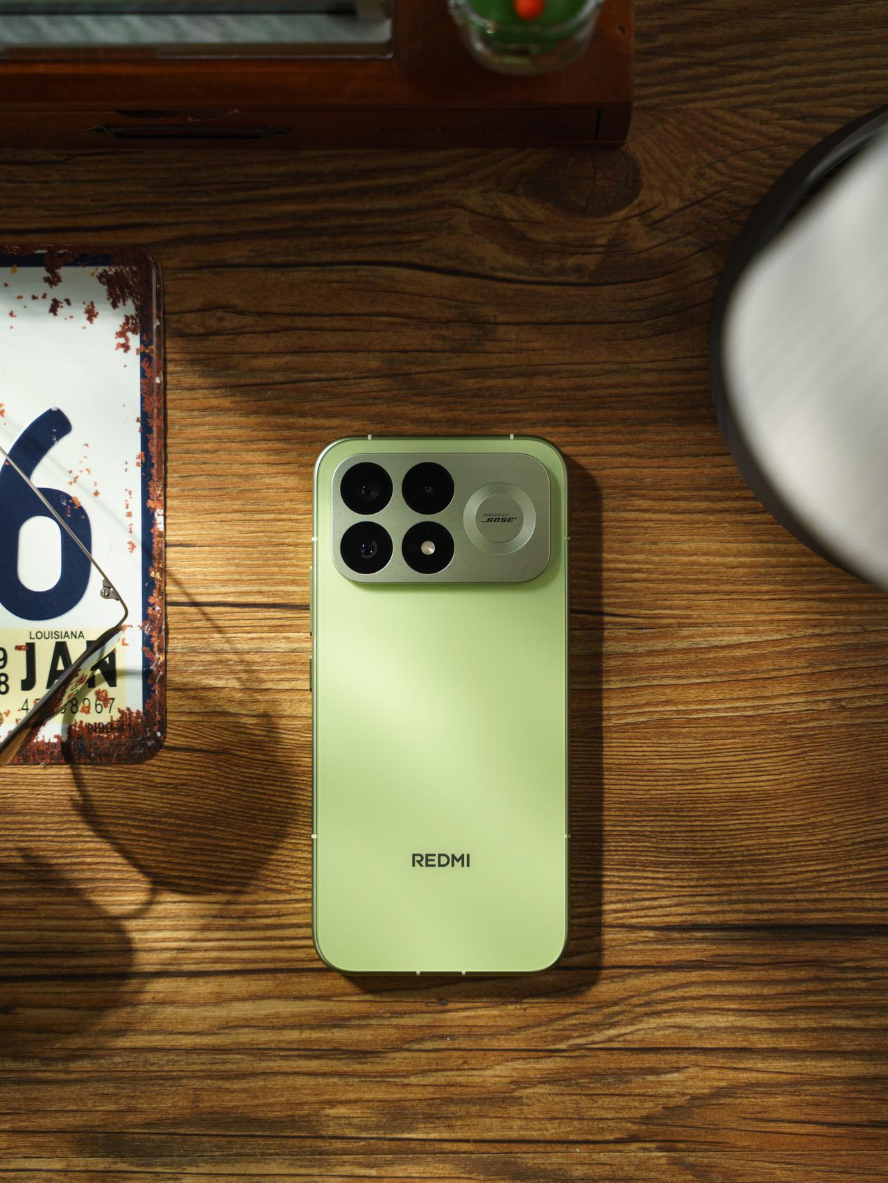 REDMIK100Pro实拍感受一下，你的专属印记由你自己定义。整体外观风