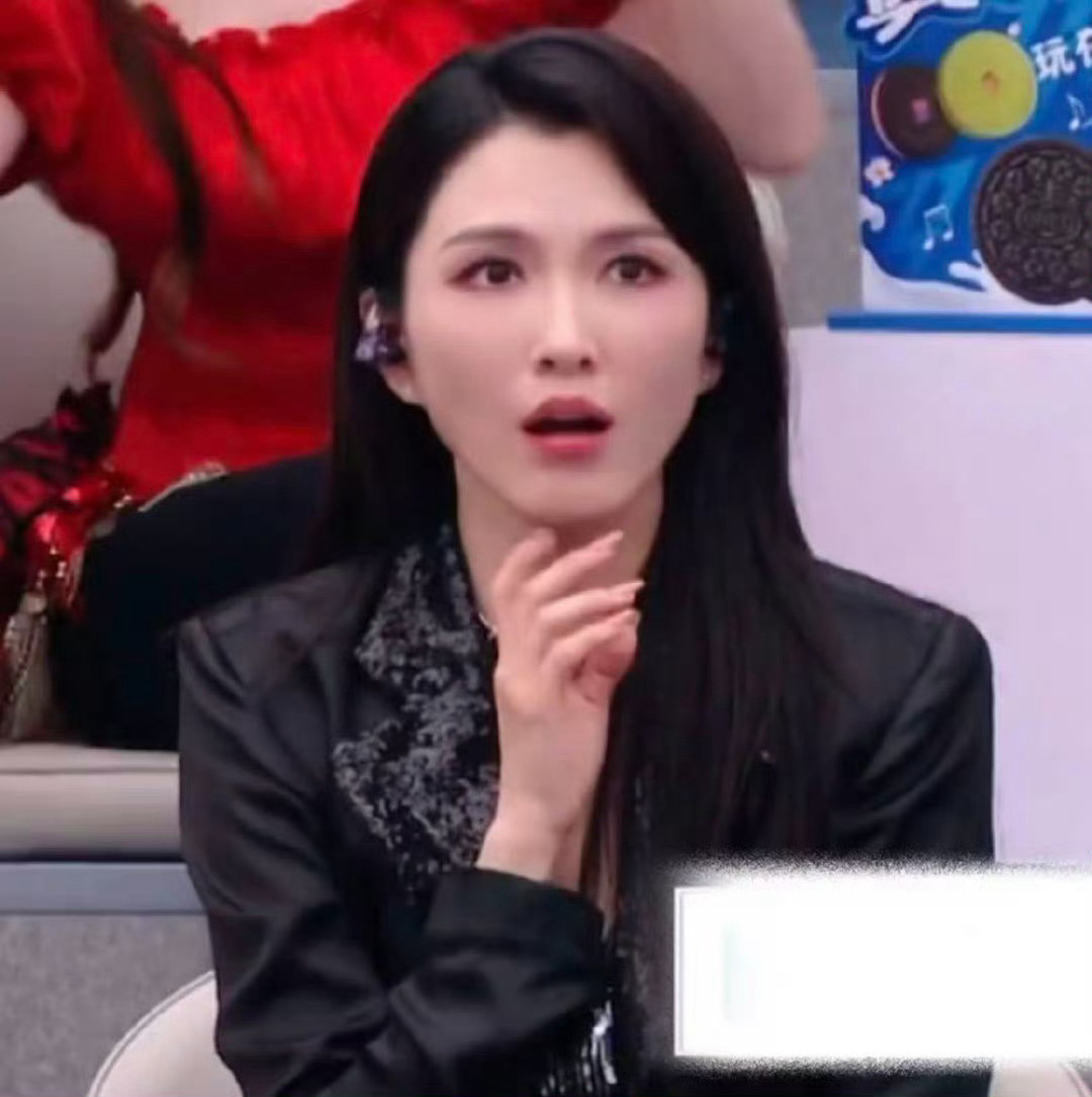 徐洁儿浪姐怼脸镜头怼脸直拍才是真考验，徐洁儿这状态真的绝了！五官精致又大气，自