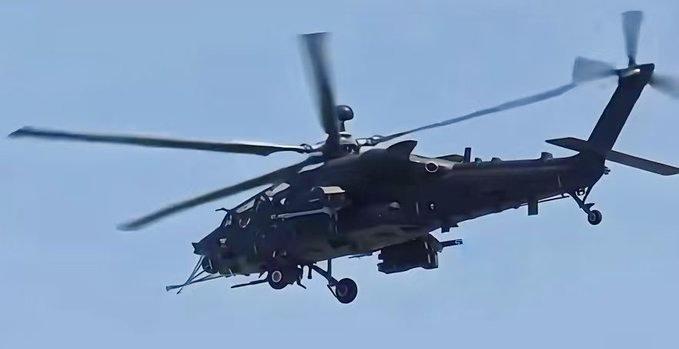 一觉醒来，就冒出了直-20T和直-21两款重型武直，中国陆军航空兵终于要进入“重