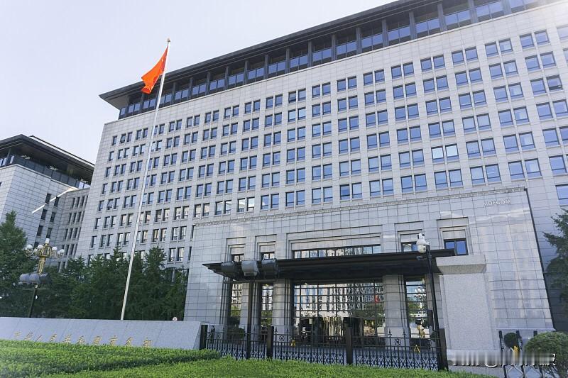 财险新规来了！这5条“铁律”跟你钱包息息相关，不知道就亏大了买保险最怕啥