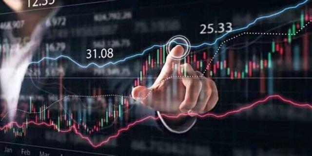 10月8日，大A主力资金抢筹前10大名单！1️⃣东材科技（5.60%）9.06亿