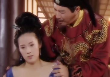 公元626年，李世民砍了李建成脑袋后，急匆匆赶到大嫂玳姬宫里，玳姬自知在劫难逃，