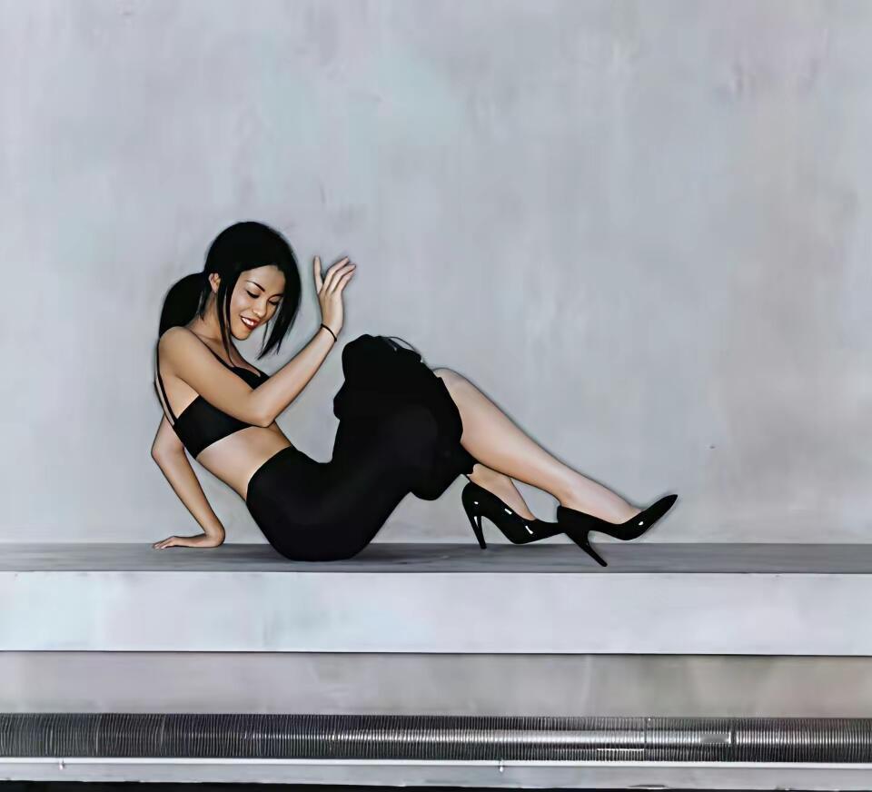 想不到吧，这就谢霆锋梦寐以求的王菲！