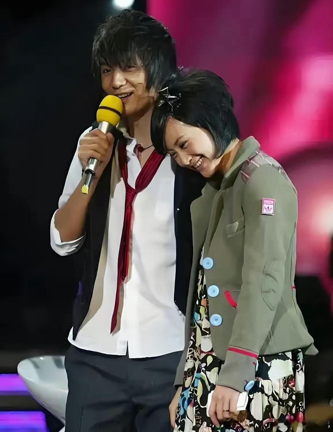 朴树、吴晓敏的婚姻旧事被扒，网友顺着字母线索将爆料主角锁定朴树。爆料属于无实锤口